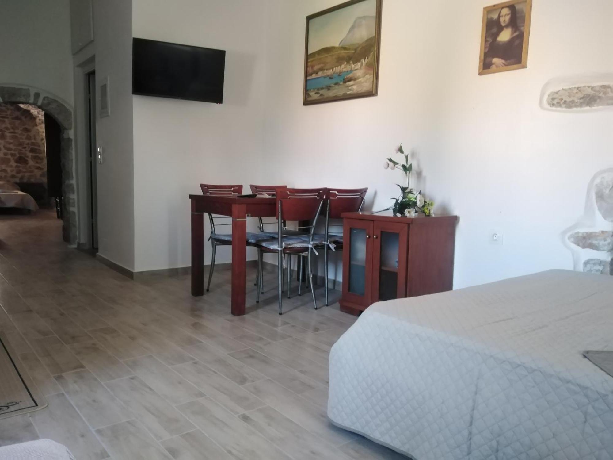 Pandera Areopoli Apartment Luaran gambar